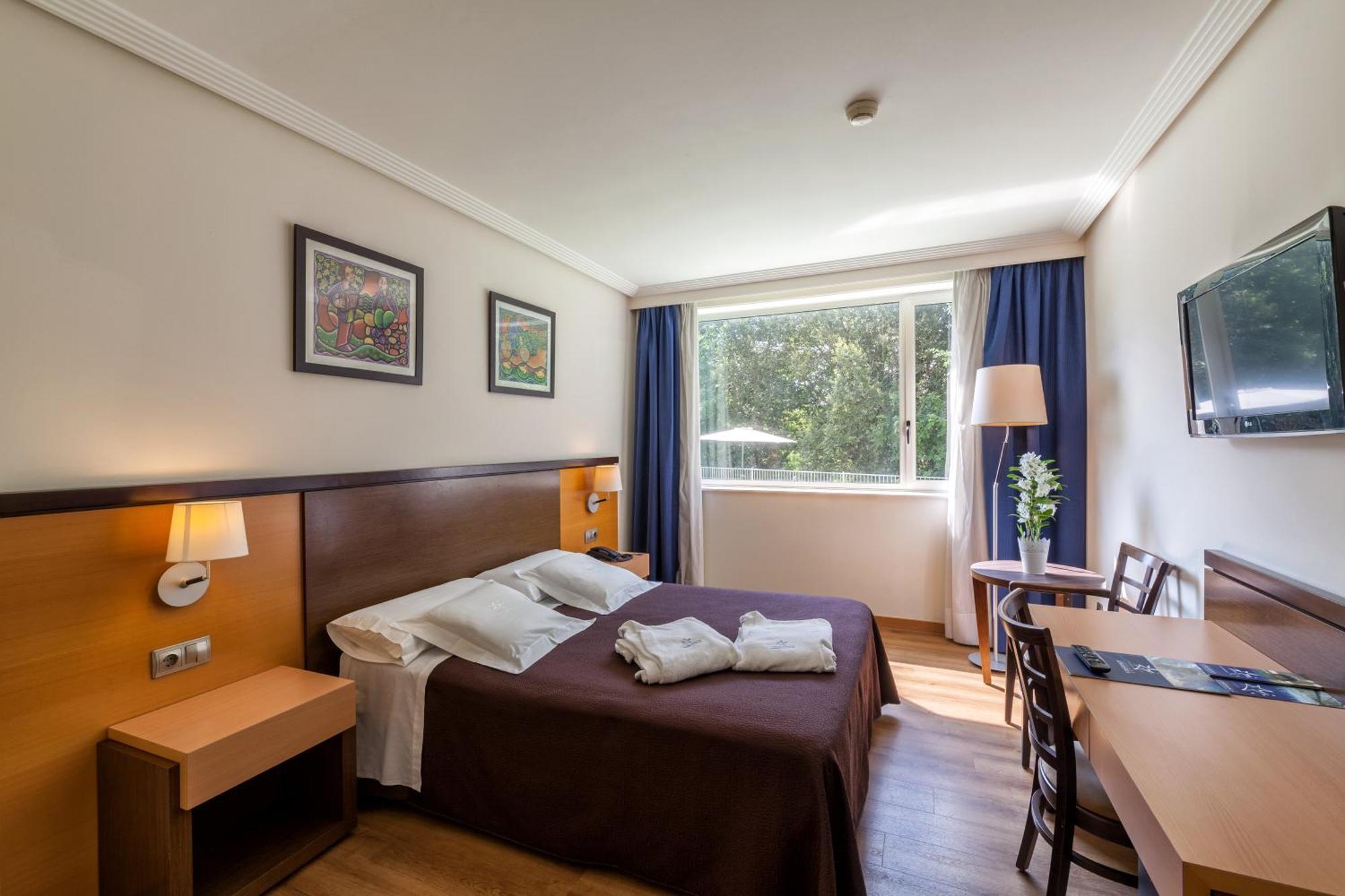 Hotel Balneario De Compostela Brion Exterior photo